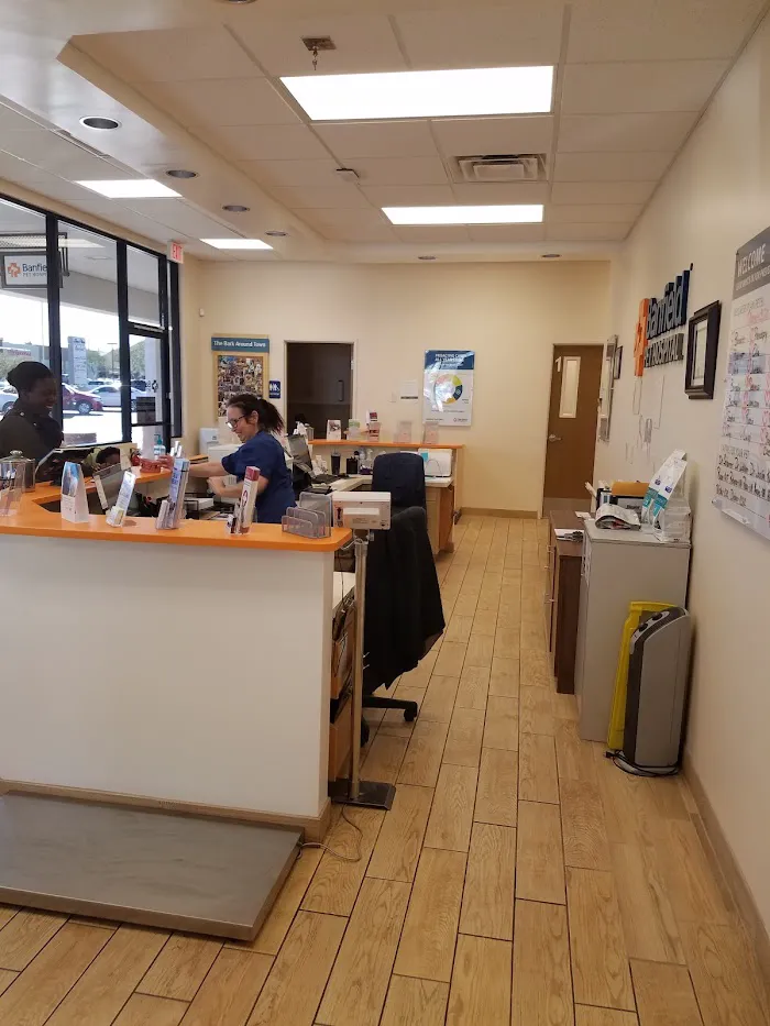 Banfield Pet Hospital 1