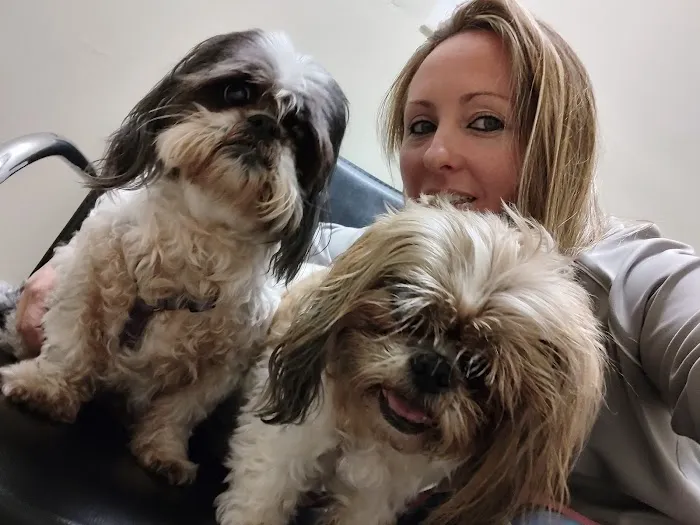 Sun Valley Hope Animal Hospital 4