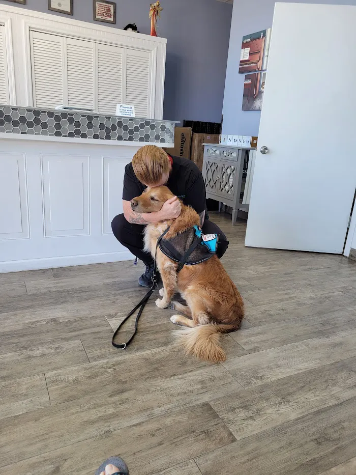 Pecan Grove Veterinary Hospital 12
