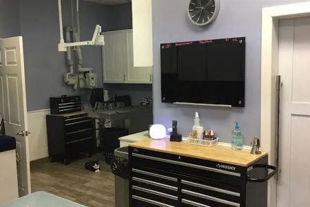 Pecan Grove Veterinary Hospital