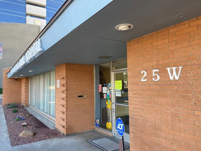 Central Phoenix Animal Hospital 12