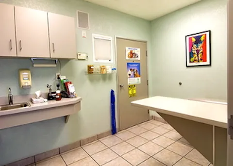 East Maryland Animal Hospital 12