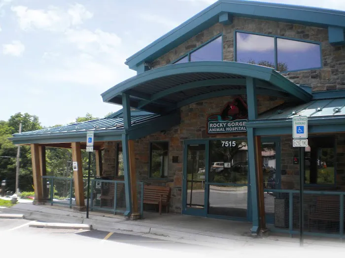Rocky Gorge Animal Hospital, Resort & Spa 12