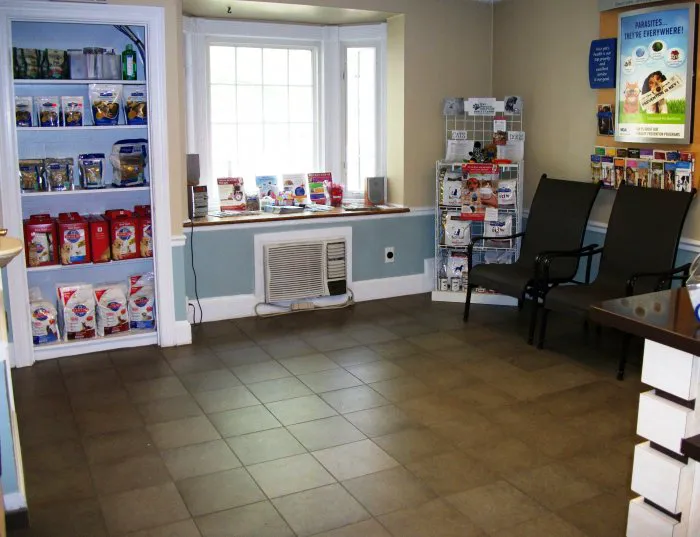 VCA MacArthur Animal Hospital 12