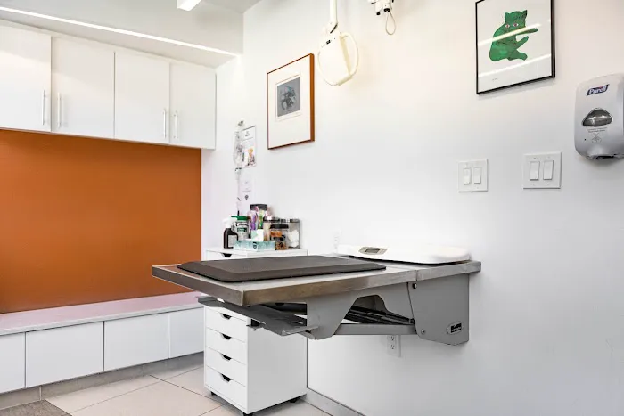 Union Veterinary Clinic 12
