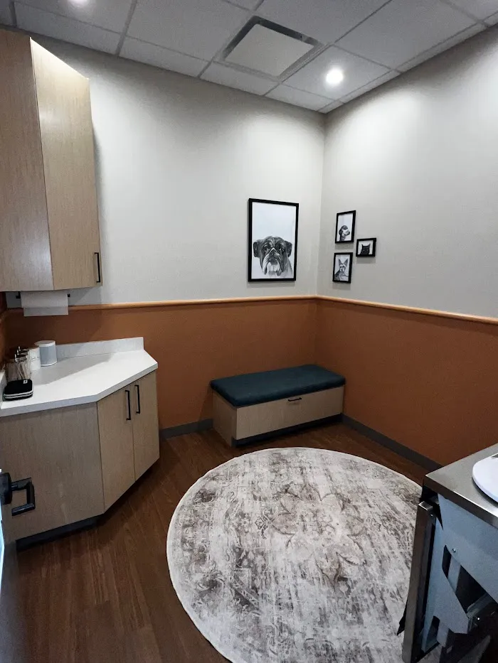 Urgent Animal Care of Arlington 12