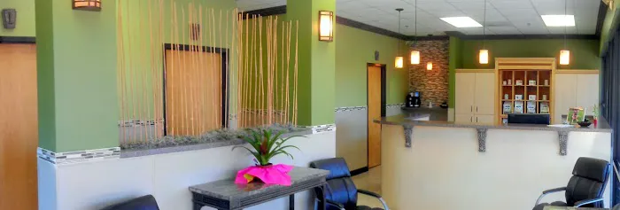 Enterprise Rd Animal Hospital, Dr Carlos Pola 12