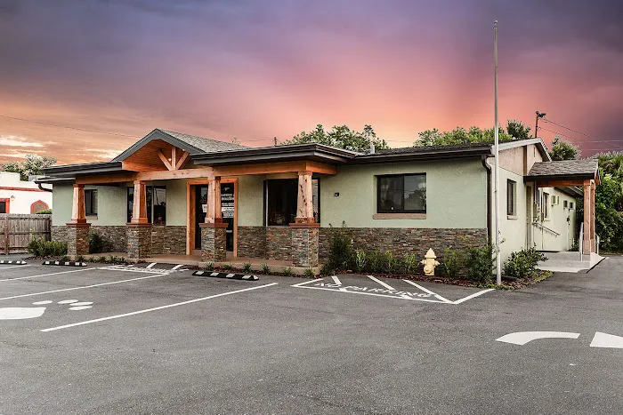 Lake Seminole Animal Hospital 12