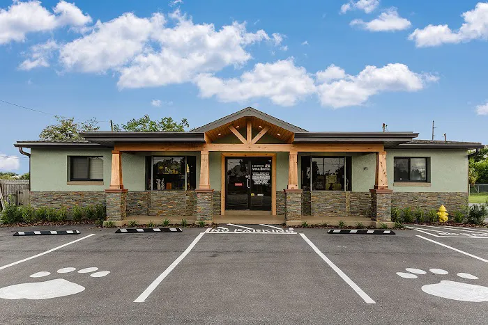 Lake Seminole Animal Hospital 12