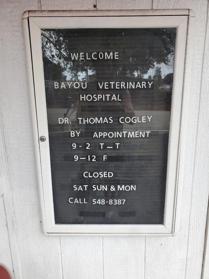 Bayou Veterinary Hospital P.A. 3