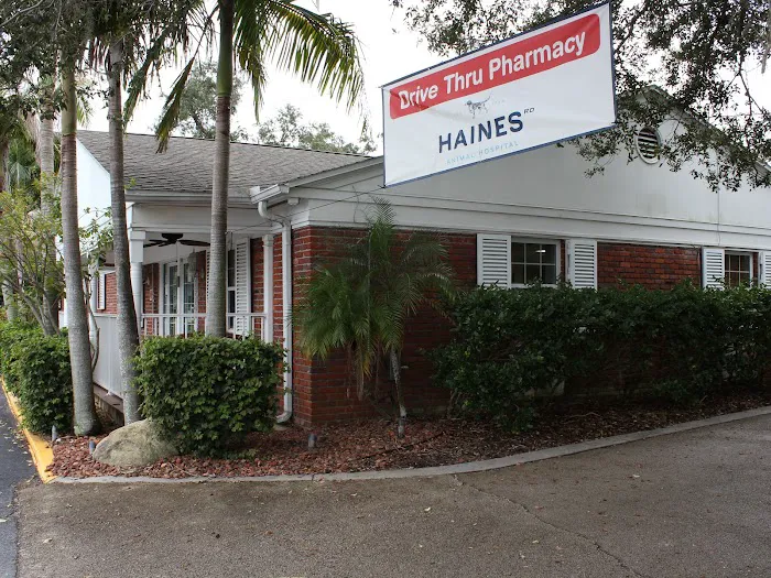 Haines Road Animal Hospital 12
