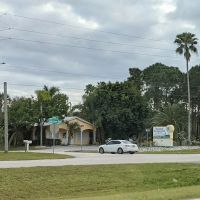 Hometown Pet Care Center ico
