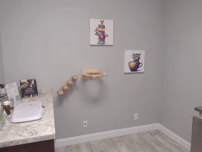Riverdale Veterinary Clinic 9