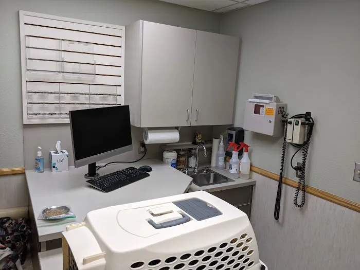 VCA Deer Creek Animal Hospital 12