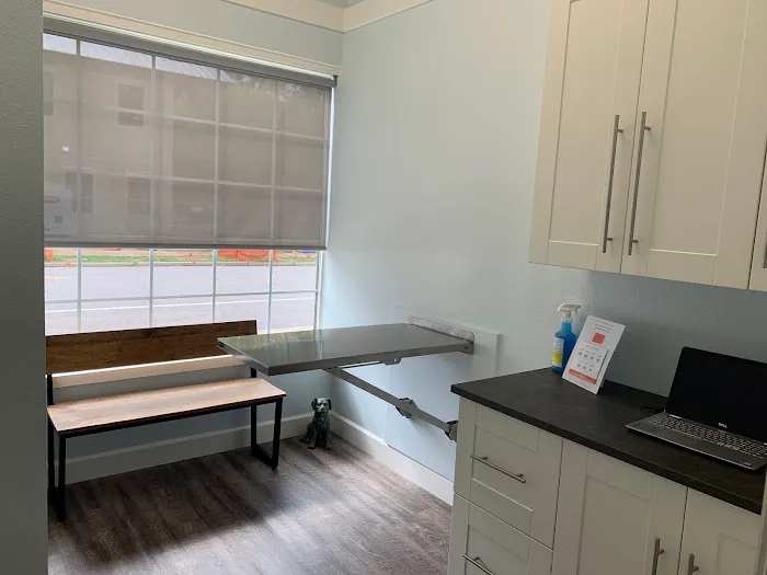 Denver Animal Hospital 12