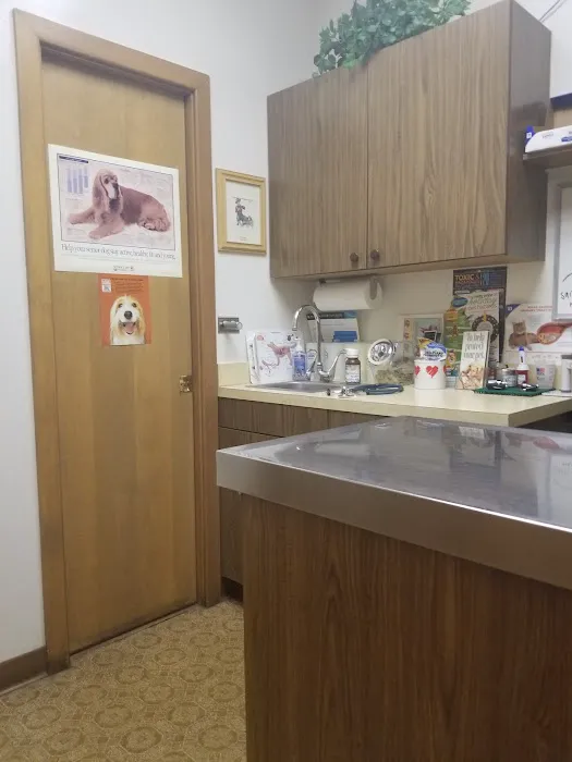 Alpine Animal Hospital SW 5