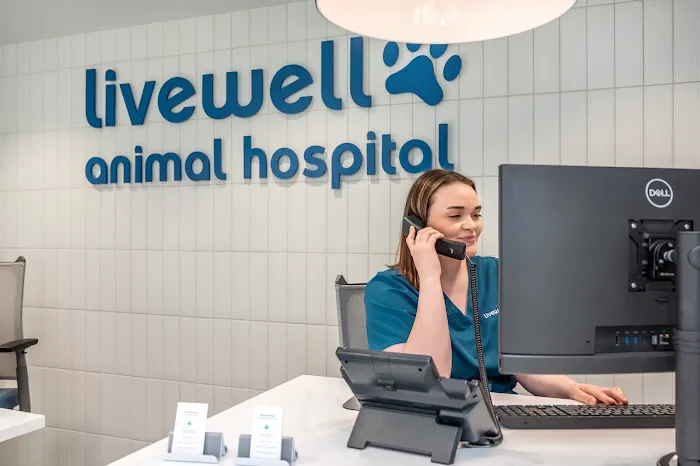 Livewell Animal Hospital of Sloan Lake 4