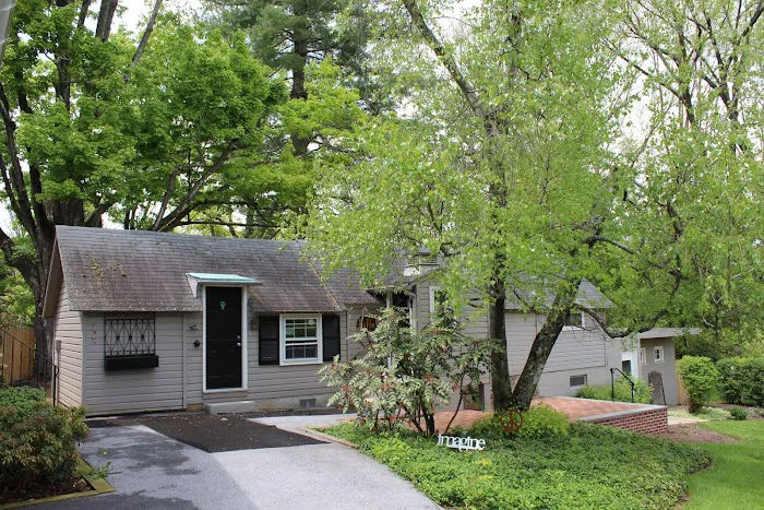 Villanova Veterinary Hospital 6