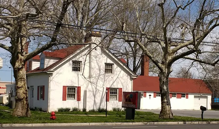 Schoolhouse Animal Hospital 12