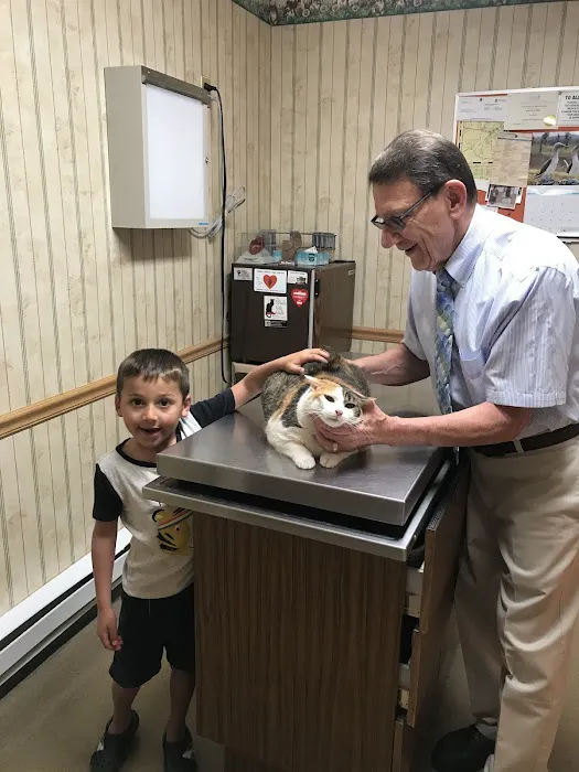 Colonial Animal Hospital 7