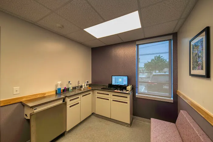 Montgomery Animal Hospital 10