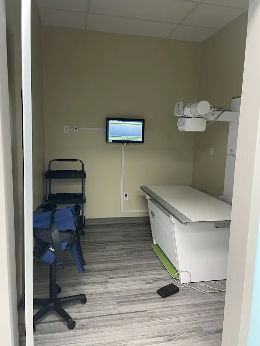 VetCheck Pet Urgent Care Center - Carmel 12