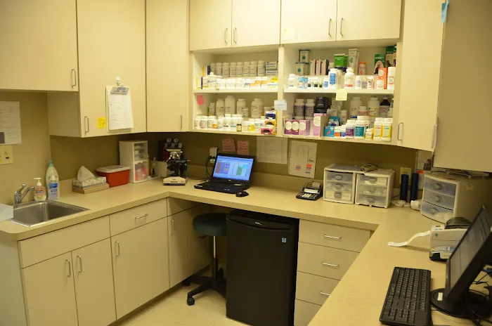 Eagle Creek Animal Clinic 1