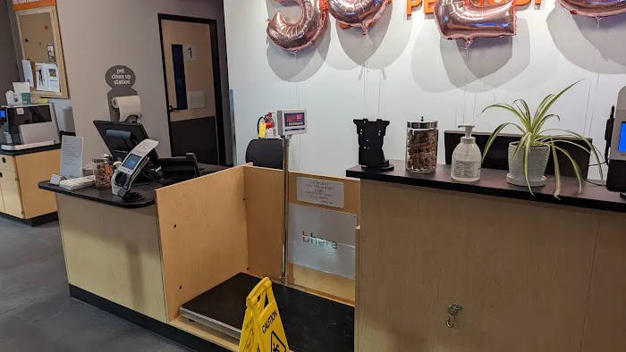Banfield Pet Hospital 1