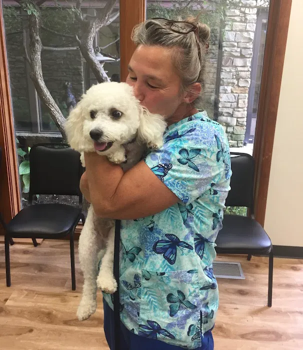 Furry Friends Veterinary Hospital 3