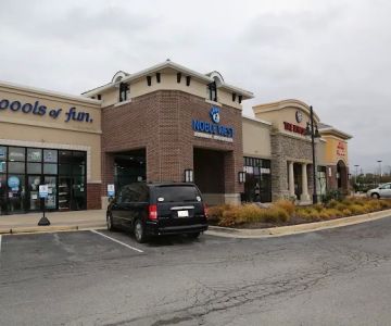 Noble West Animal Hospital