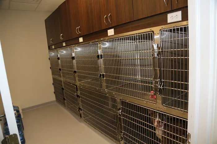 Noble West Animal Hospital 12