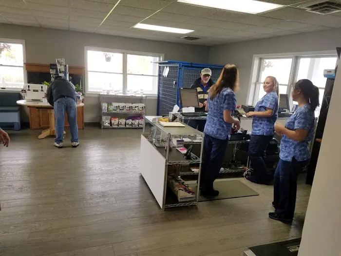 Chicago Drive Veterinary Clinic 12