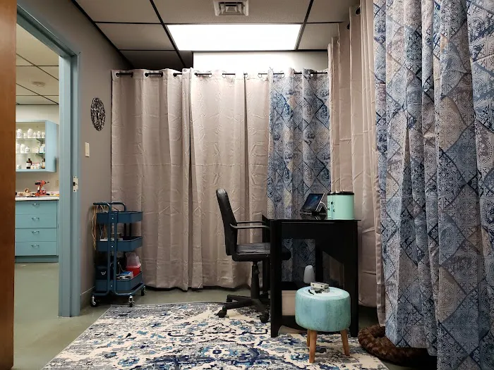 Southlake Animal Hospital PC 12