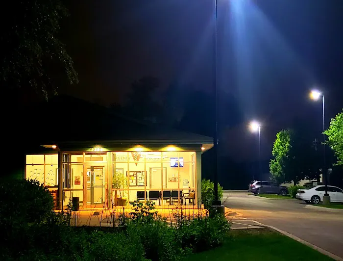 VCA Veterinary Emergency Service & Veterinary Specialty Center 12
