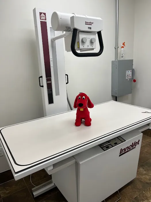 EVS Pet Urgent Care of Northbrook 9