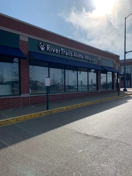 River Trails Animal Hospital 12