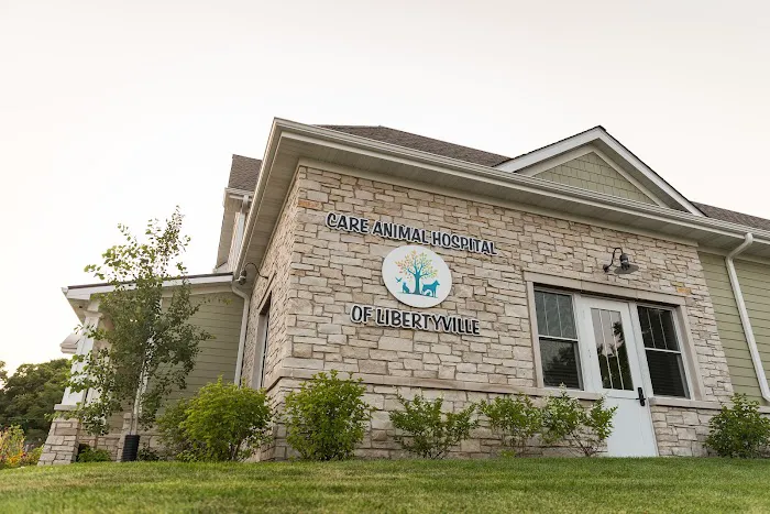 Care Animal Hospital of Libertyville 8