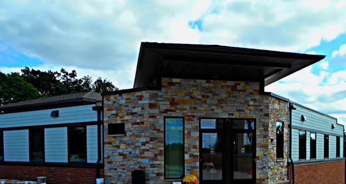 Westosha Veterinary Hospital 12