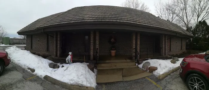 Animal Health Clinic and Hospital of Lake County 5