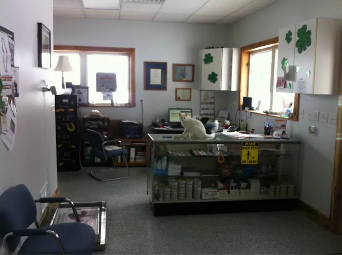 Caledonia Veterinary Clinic 12