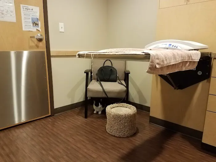 Wright Animal Hospital 5
