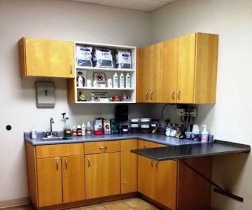 Deer Grove Animal Hospital