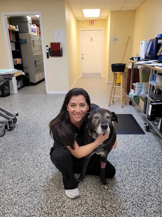 Lake Alfred Animal Hospital 12
