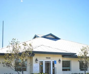 West Coast Veterinary Center
