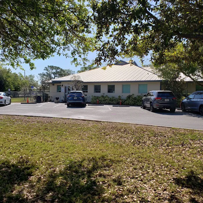 West Coast Veterinary Center 12