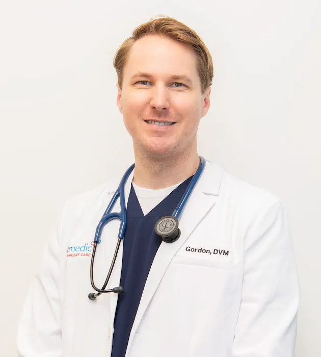 PetMedic Urgent Care Vet Clinic - Old Town 12