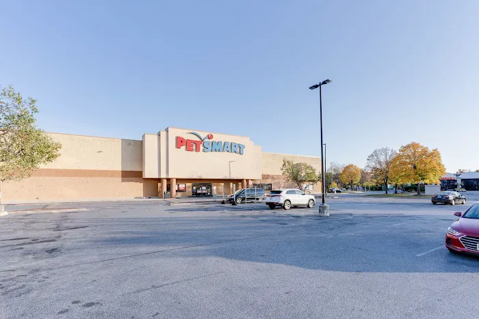 PetSmart Veterinary Services - Oxon Hill 12
