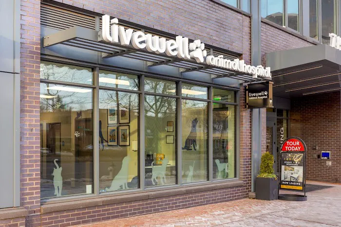 Livewell Animal Hospital of Chevy Chase 12