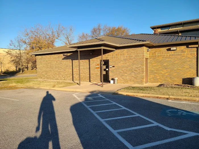 Andrews Veterinary Clinic 12