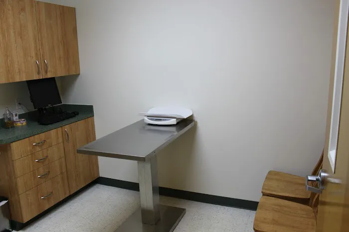 Woodley Gardens Veterinary Care 12